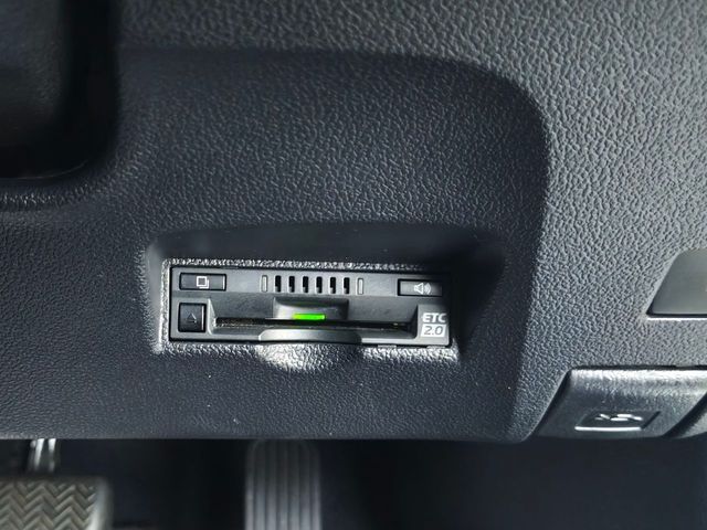 TOYOTA PRIUS 2017 Image 31