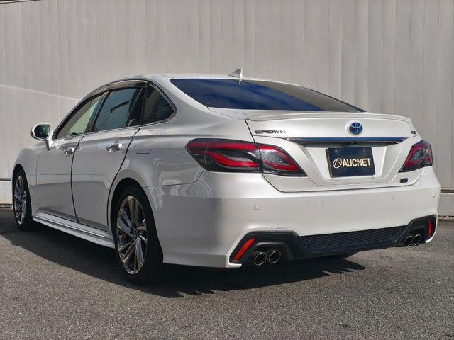 TOYOTA CROWN SEDAN HYBRID 2021 Image 31