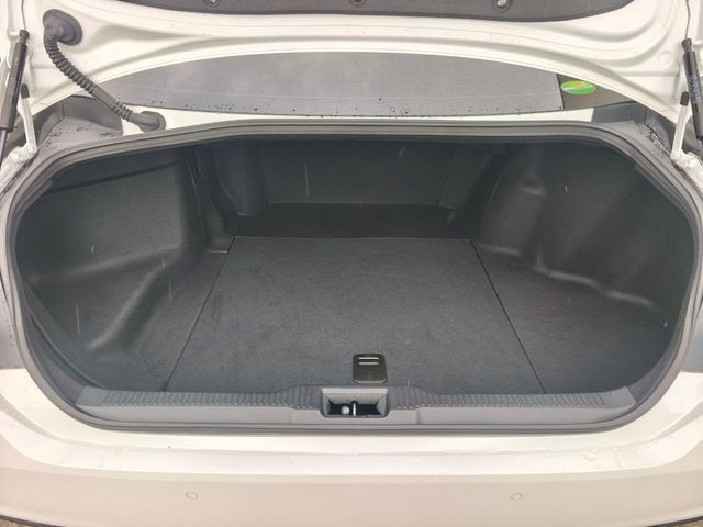 TOYOTA CROWN SEDAN HYBRID 2021 Image 31