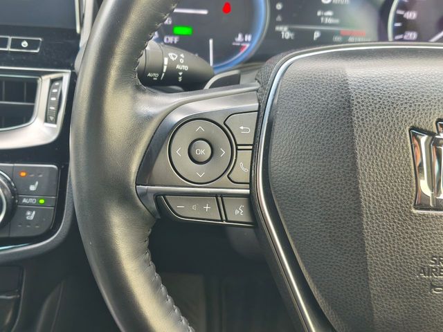 TOYOTA CROWN SEDAN HYBRID 2021 Image 31