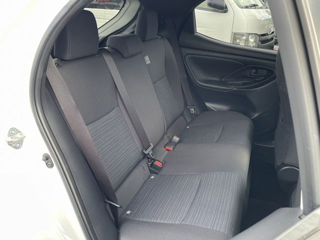 TOYOTA YARIS HYBRID 2020 Image 31