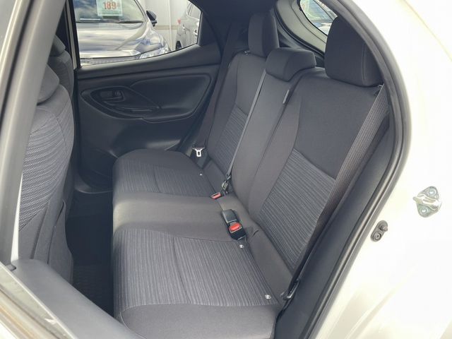 TOYOTA YARIS HYBRID 2020 Image 31