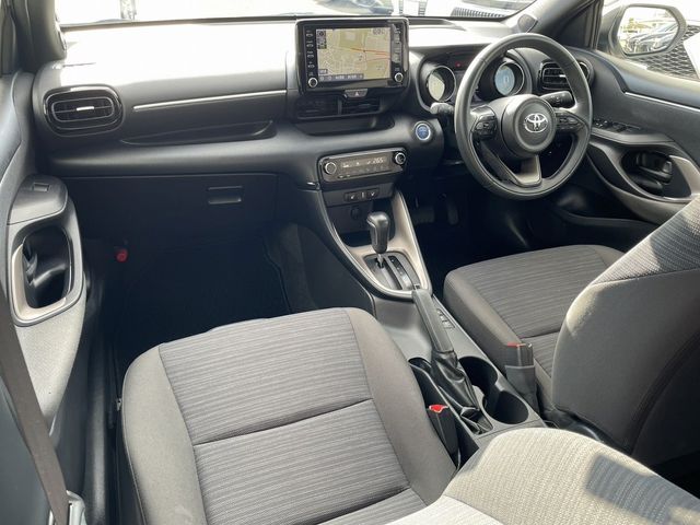 TOYOTA YARIS HYBRID 2020 Image 31