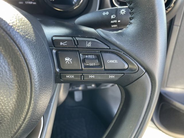 TOYOTA YARIS HYBRID 2020 Image 31