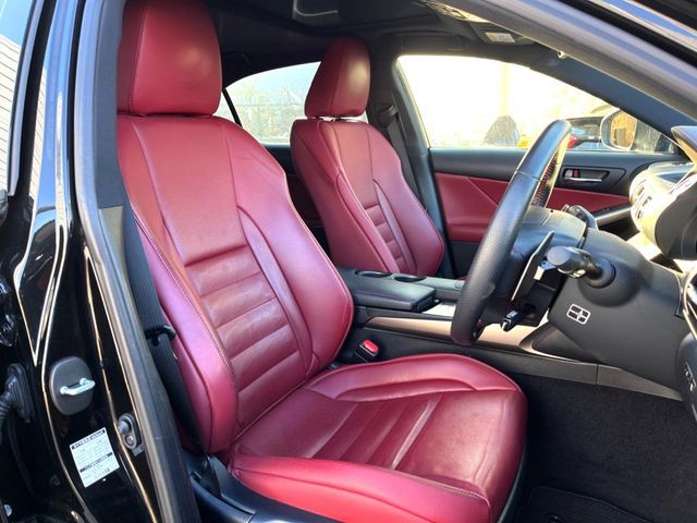 TOYOTA LEXUS IS300H 2014 Image 31