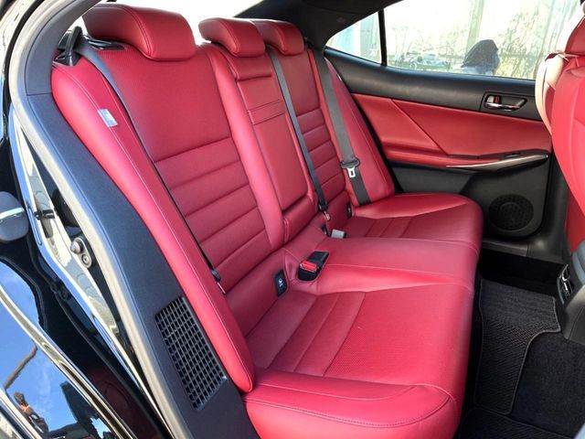 TOYOTA LEXUS IS300H 2014 Image 31