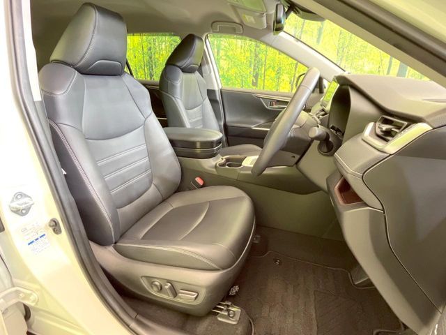 TOYOTA RAV4 HYBRID 4WD 2020 Image 31