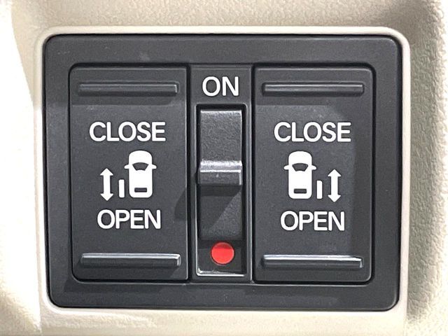 HONDA N BOX 2024 Image 31