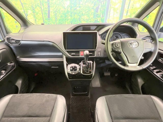 TOYOTA VOXY 2021 Image 31