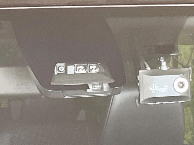 TOYOTA VOXY 2021 Image 31