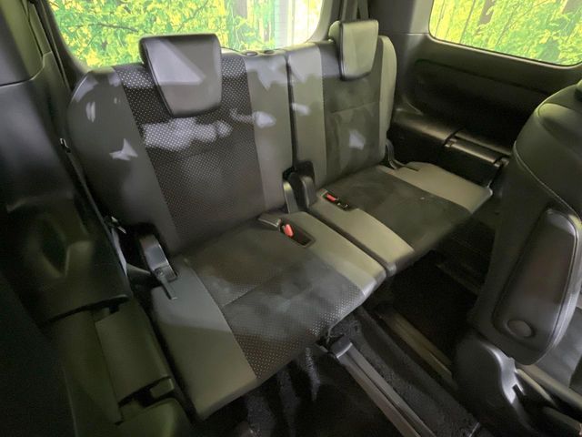 TOYOTA VOXY 2021 Image 31