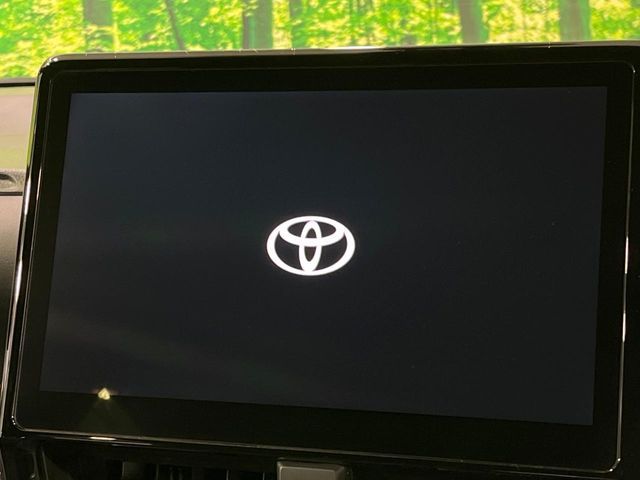 TOYOTA VOXY 2022 Image 31