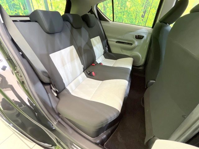 TOYOTA AQUA 2013 Image 31