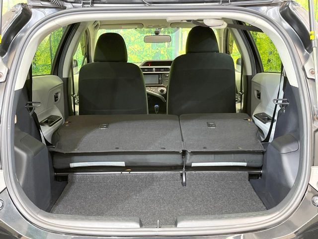 TOYOTA AQUA 2013 Image 31