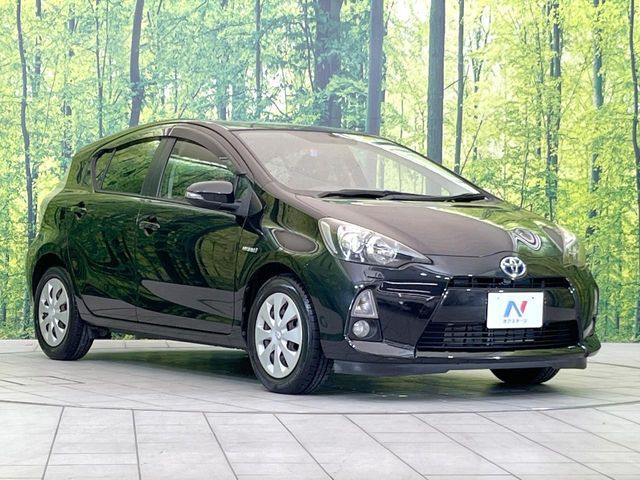 TOYOTA AQUA 2013 Image 31