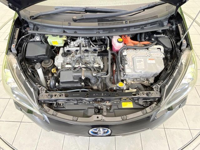 TOYOTA AQUA 2013 Image 31