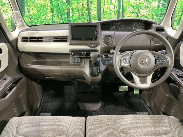 HONDA N BOX 2022 Image 31