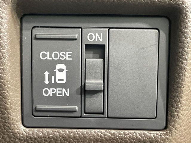 HONDA N BOX 2022 Image 31