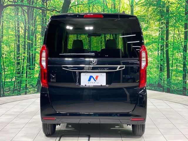 HONDA N BOX 2022 Image 31