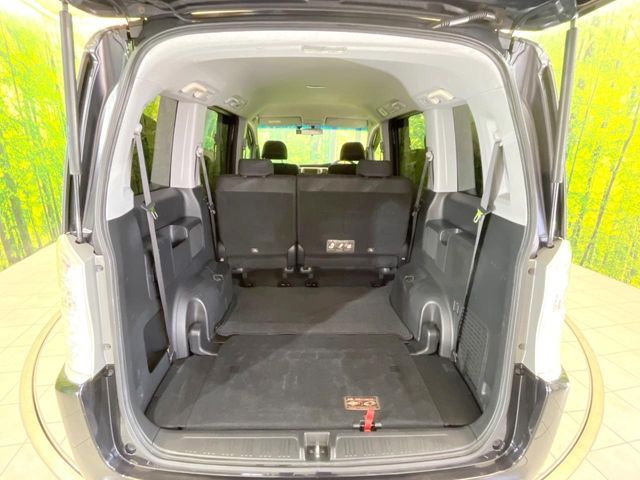 HONDA STEPWAGON SPADA 2011 Image 31