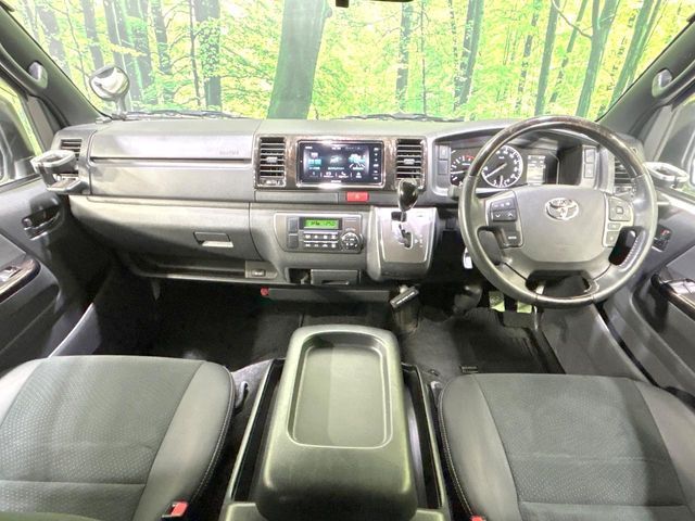 TOYOTA HIACE VAN 4WD 2022 Image 31