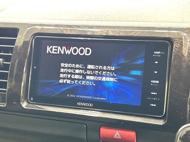 TOYOTA HIACE VAN 4WD 2022 Image 31