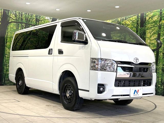 TOYOTA HIACE VAN 4WD 2022 Image 31