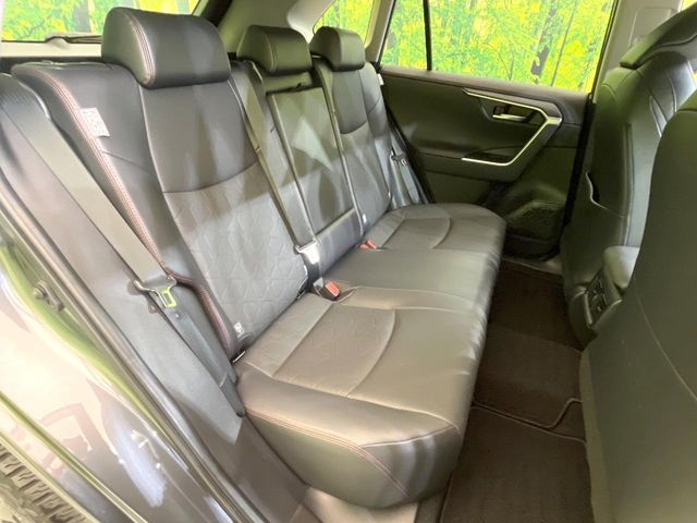 TOYOTA RAV4 4WD 2023 Image 31
