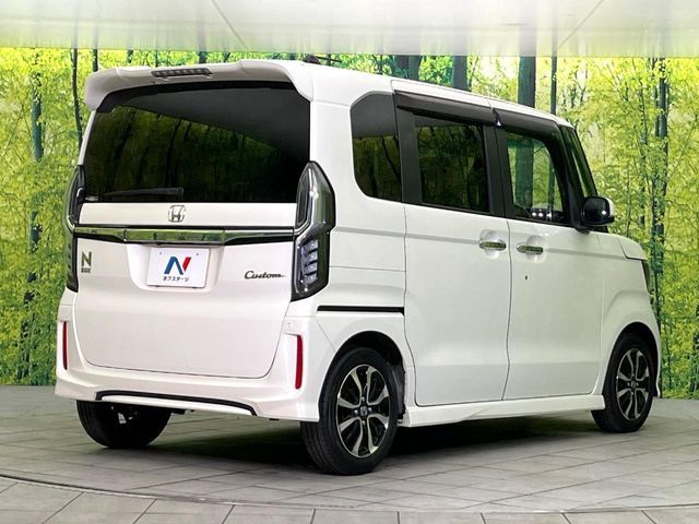 HONDA N BOX CUSTOM 2018 Image 31