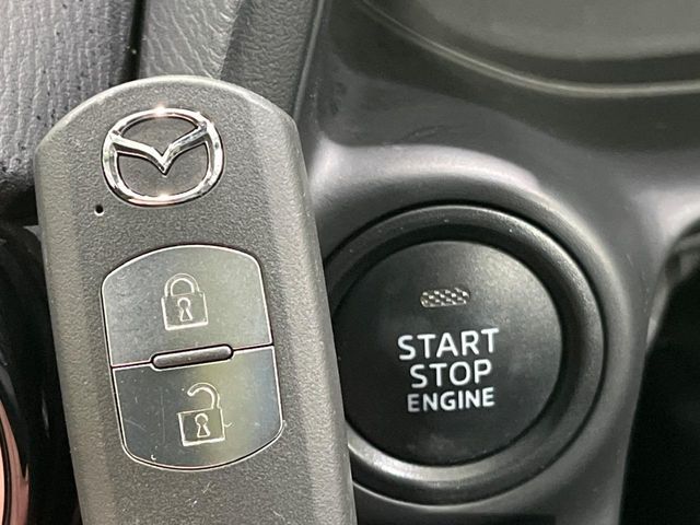 MAZDA DEMIO 2015 Image 31