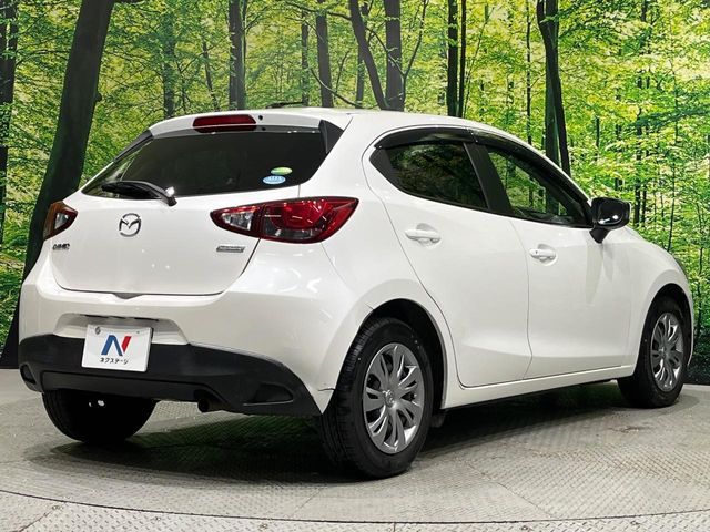 MAZDA DEMIO 2015 Image 31