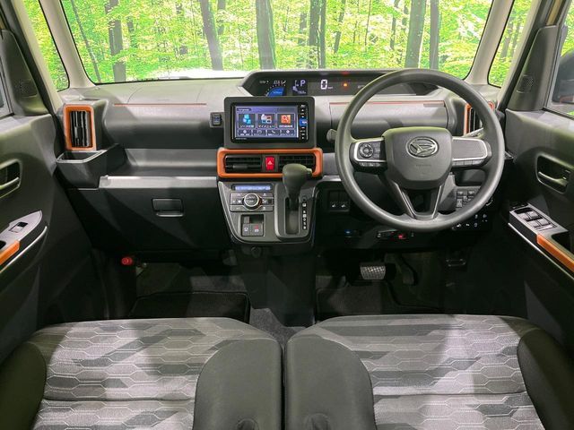 DAIHATSU TANTO FAN CROSS 2023 Image 31