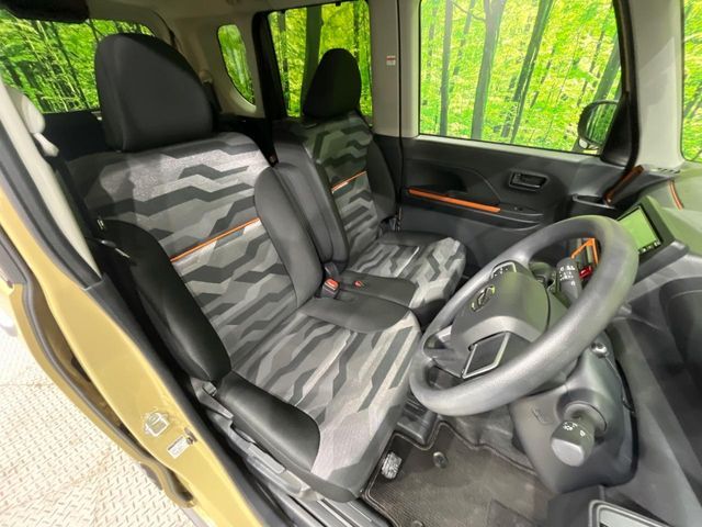 DAIHATSU TANTO FAN CROSS 2023 Image 31