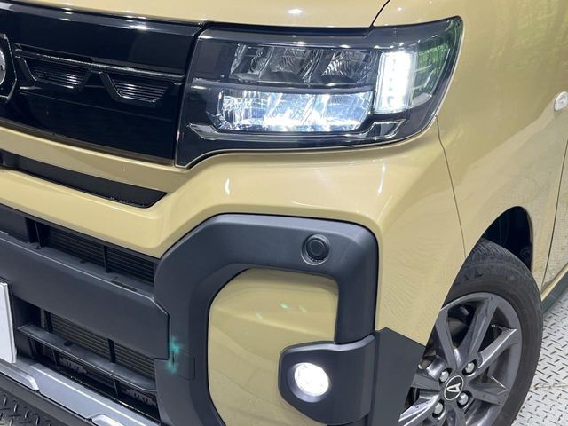 DAIHATSU TANTO FAN CROSS 2023 Image 31