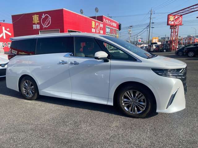 TOYOTA ALPHARD 2025 Image 31