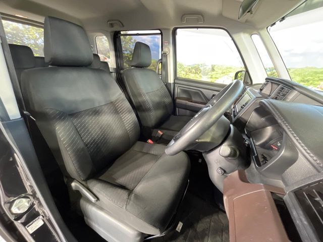 TOYOTA TANK 2017 Image 31