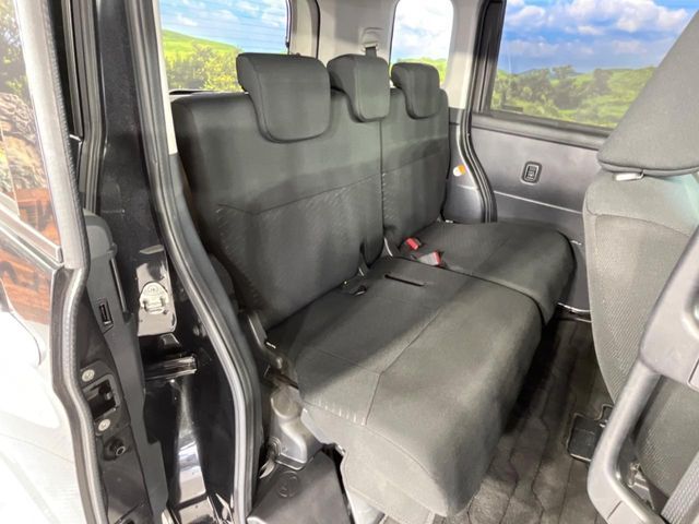 TOYOTA TANK 2017 Image 31