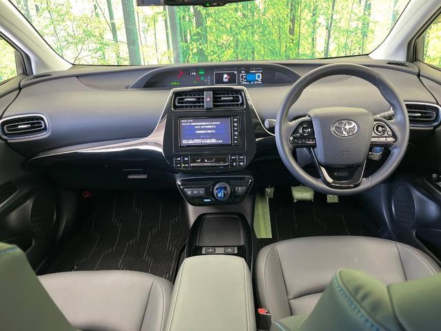 TOYOTA PRIUS 2019 Image 31