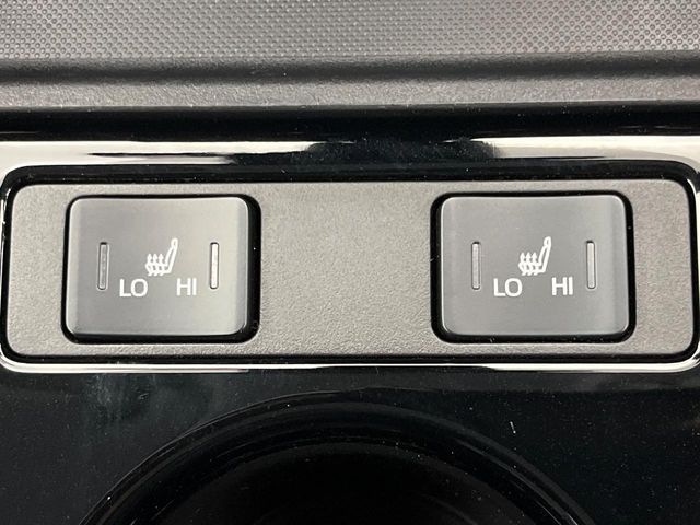 TOYOTA PRIUS 2019 Image 31