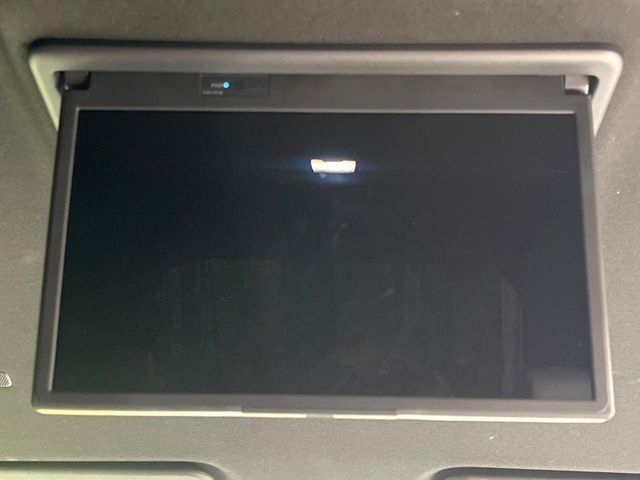 TOYOTA VOXY 2024 Image 31