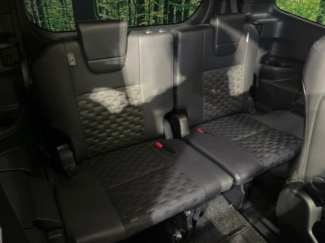 TOYOTA VOXY 2024 Image 31