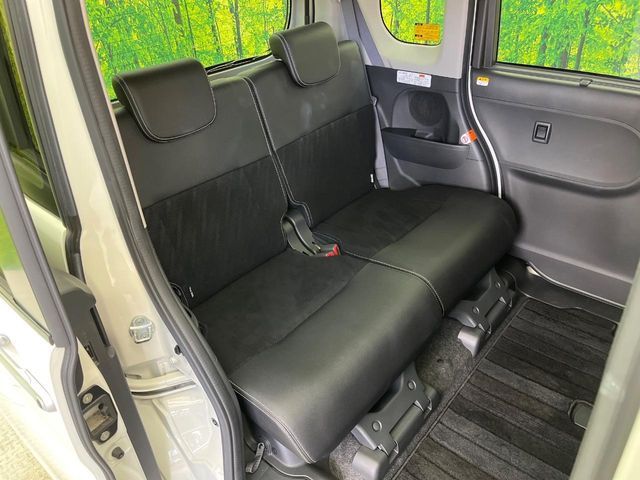 DAIHATSU TANTO CUSTOM 2015 Image 31