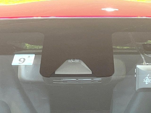 TOYOTA YARIS HYBRID 2021 Image 31