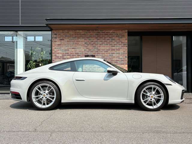 PORSCHE 911 2020 Image 31