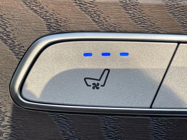 MERCEDES BENZ GLC CL 2020 Image 31