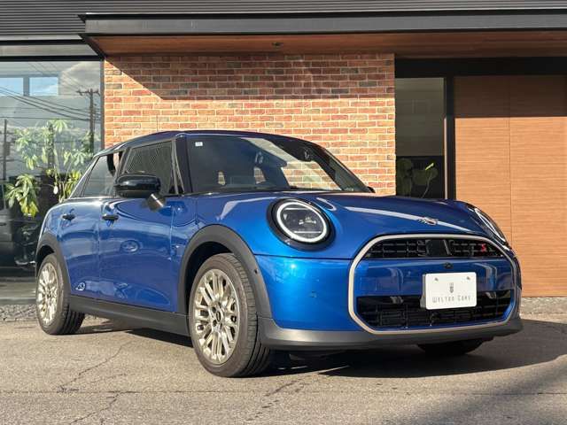 BMW MINI COOPER 5DOOR 2024 Image 31