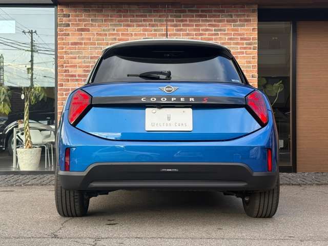 BMW MINI COOPER 5DOOR 2024 Image 31