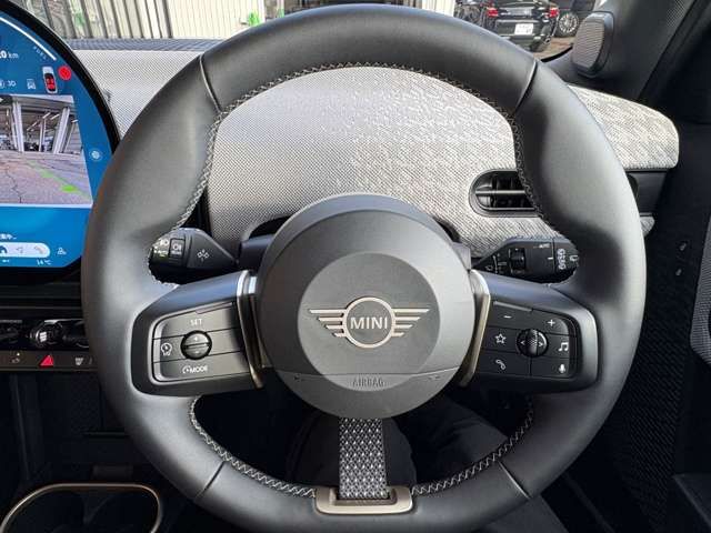 BMW MINI COOPER 5DOOR 2024 Image 31