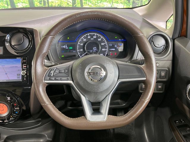 NISSAN NOTE 2017 Image 31