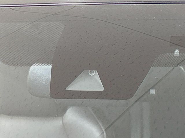 TOYOTA C-HR 2017 Image 31